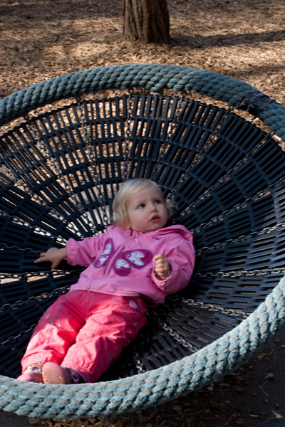 090925-RebeccaPlayin#20105