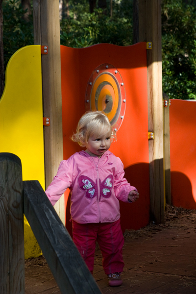 090925-RebeccaPlayin#20106