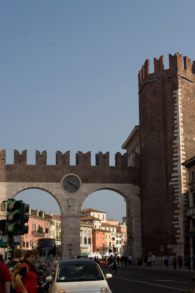 091004-Verona_MG_5115 copy